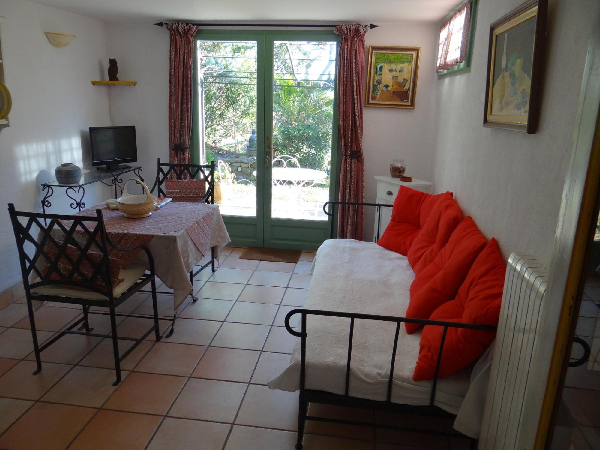 Chez Jean-Pierre & Annick Villa Remoulins Exterior photo